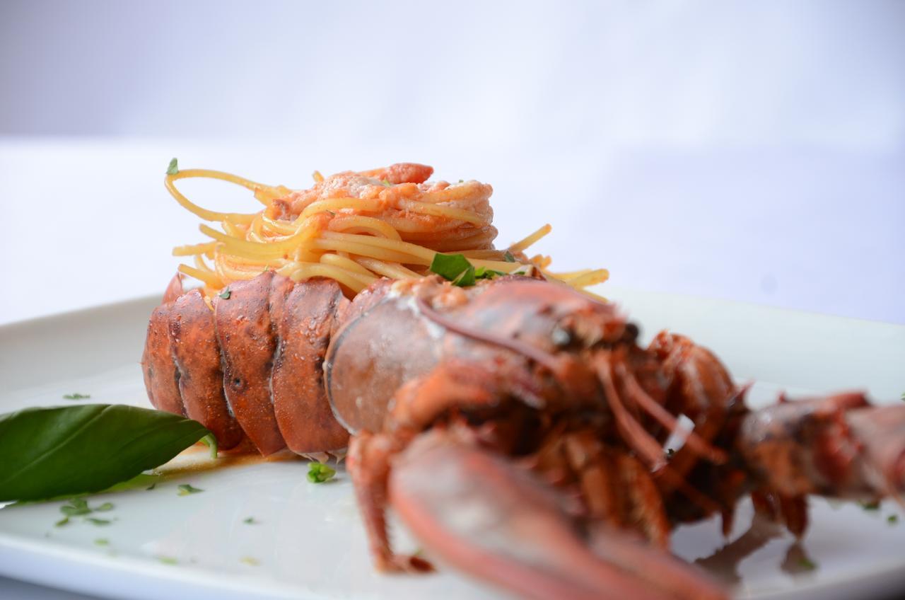 Hotel La Fenice Chiari Ngoại thất bức ảnh