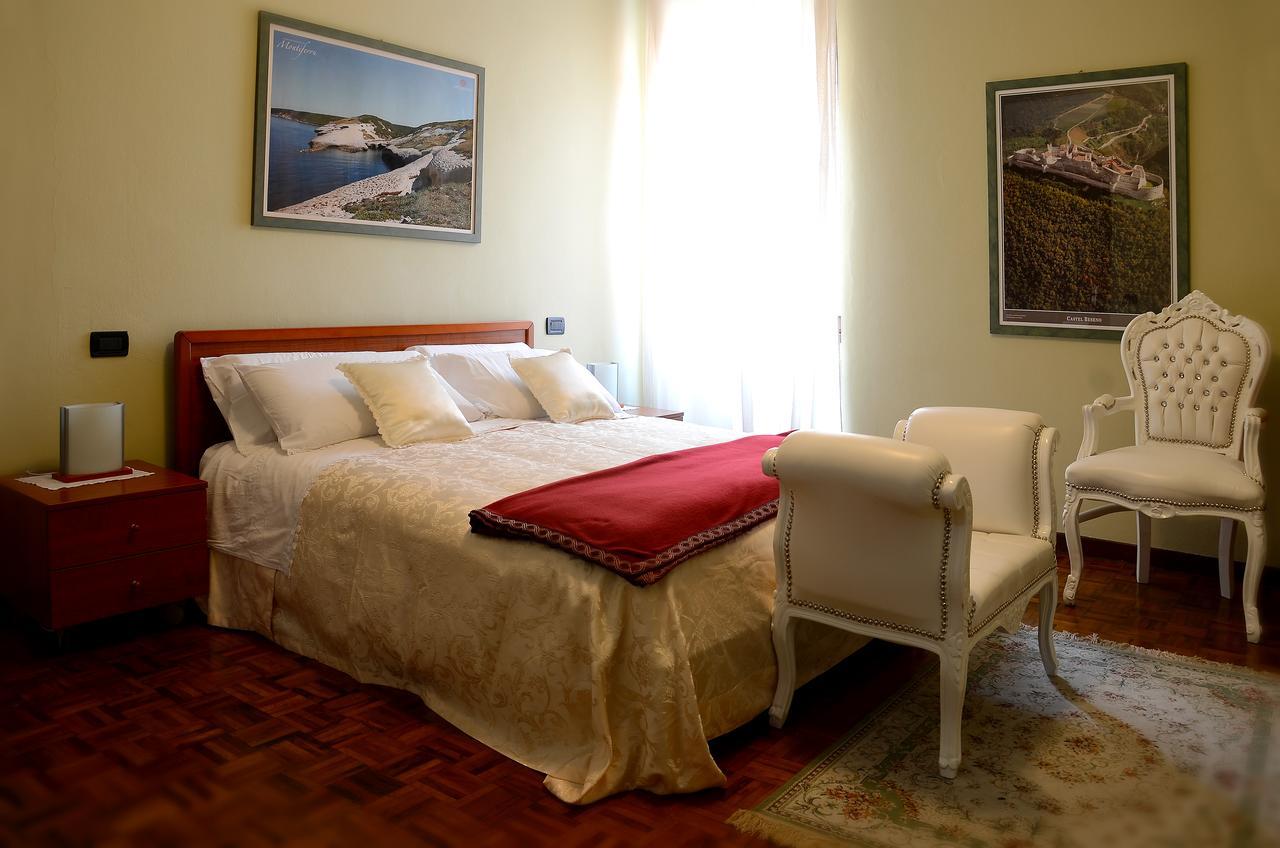 Hotel La Fenice Chiari Ngoại thất bức ảnh